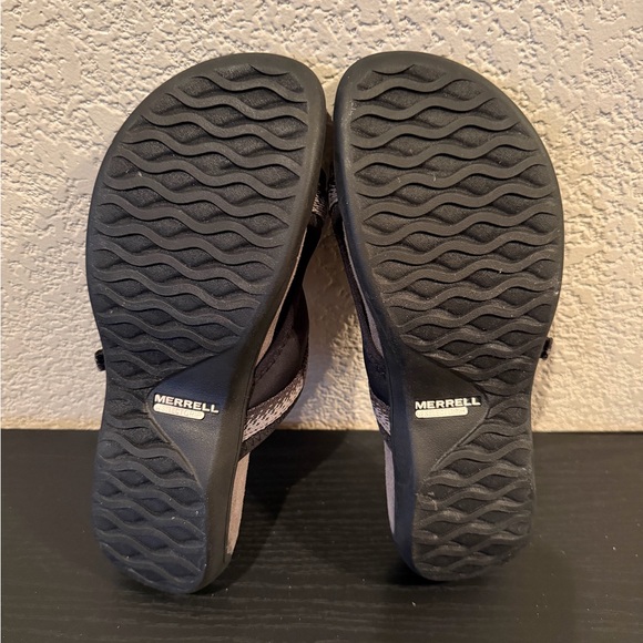 Merrell Black Charcoal Performance Footwear Sandals - Picture 8 of 11